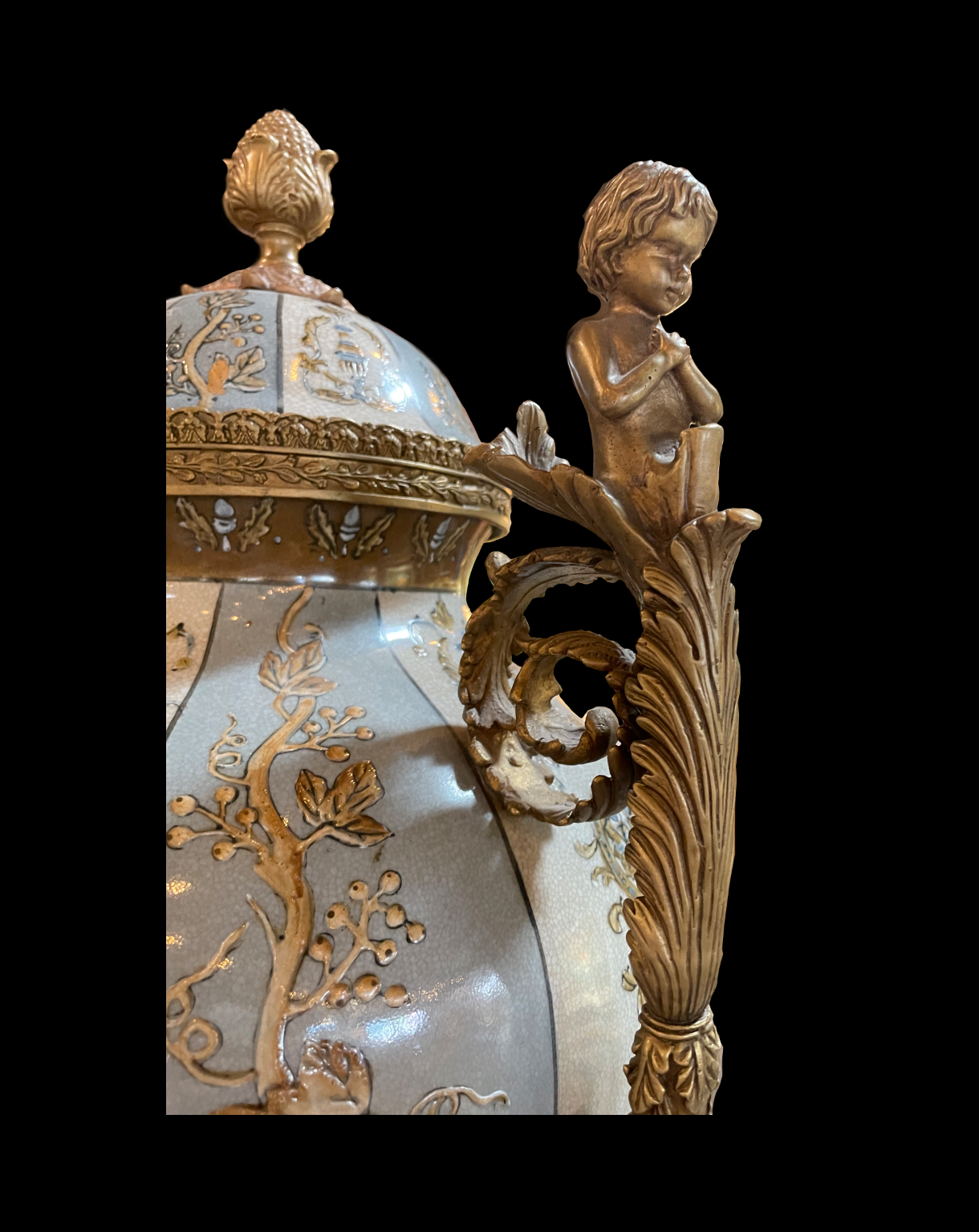 Ormulo Bronze Mounts Urn - Centaur Art Galleries