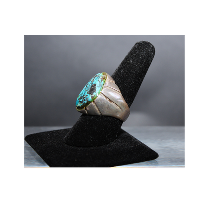 Vintage Navajo Ring with Magnificent Turquoise Stone