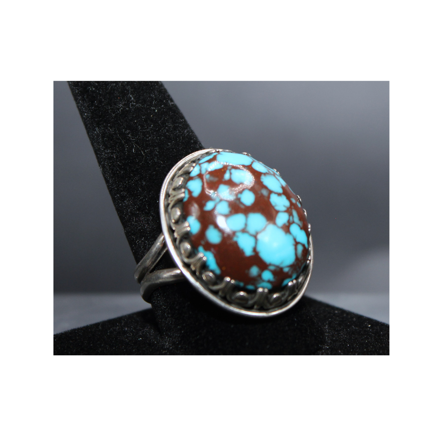 Vintage Navajo Ring- Blue Prince Mine Turquoise w/ Spiderweb Matrix.